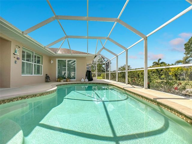 70 CLUBHOUSE ROAD, Rotonda West, FL 33947