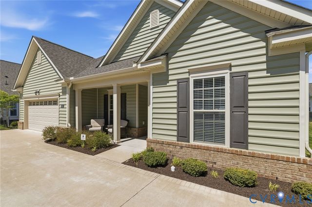 6613 Southwalk Hts, Moseley, VA 23120