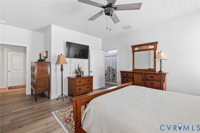 6613 Southwalk Hts, Moseley, VA 23120