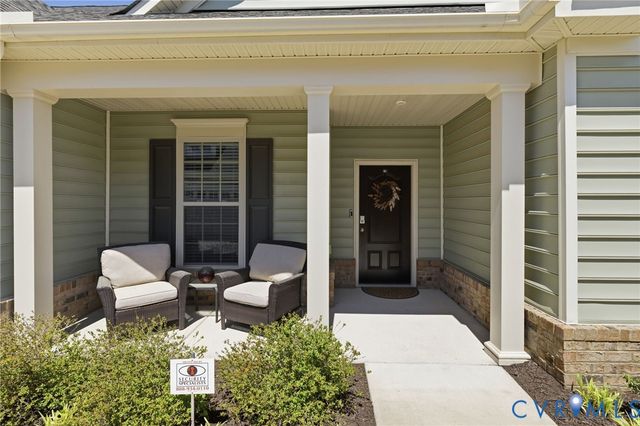 6613 Southwalk Hts, Moseley, VA 23120