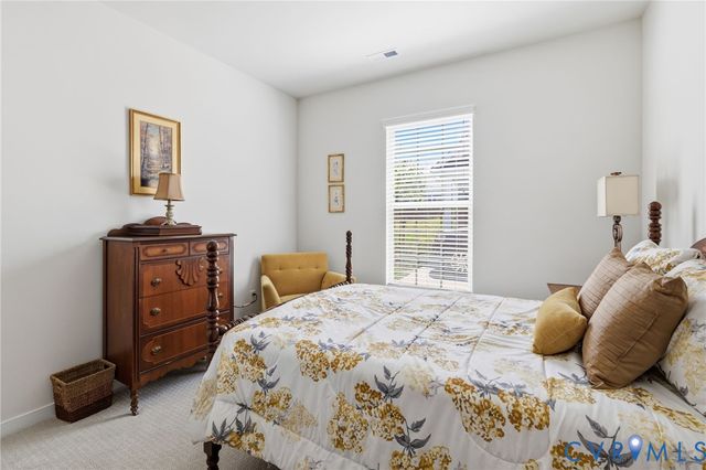 6613 Southwalk Hts, Moseley, VA 23120