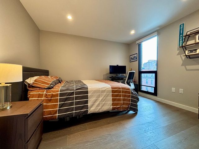 244 Hanover St. 510, Boston, MA 02113