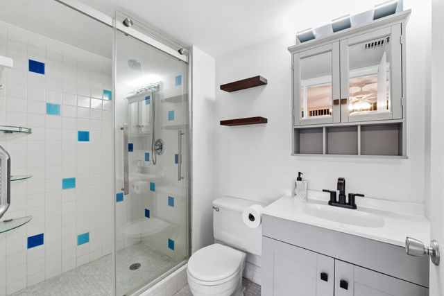 1650 NW 80th Avenue Apt 204, Margate, FL 33063