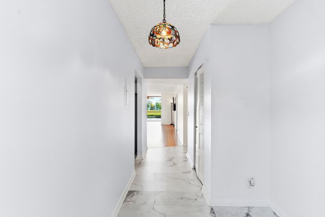 1650 NW 80th Avenue Apt 204, Margate, FL 33063