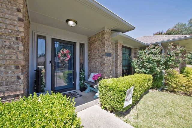 4709 Knollview Lane, Mesquite, TX 75150