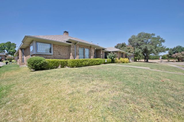 4709 Knollview Lane, Mesquite, TX 75150