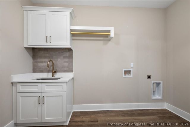 3729 Riverhill Drive, Fayetteville, NC 28306