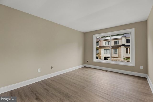 28 WELBECK CT, Montgomery Village, MD 20886