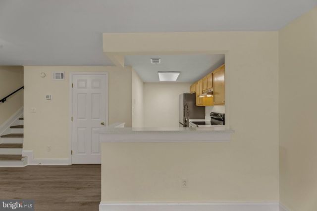 28 WELBECK CT, Montgomery Village, MD 20886