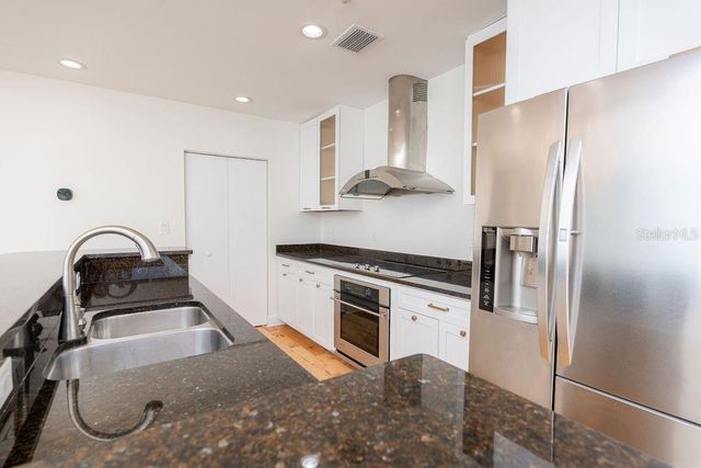 1002 CHANNELSIDE DRIVE 2C, Tampa, FL 33602