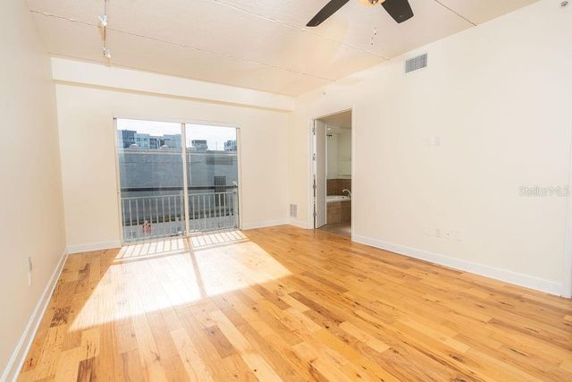 1002 CHANNELSIDE DRIVE 2C, Tampa, FL 33602