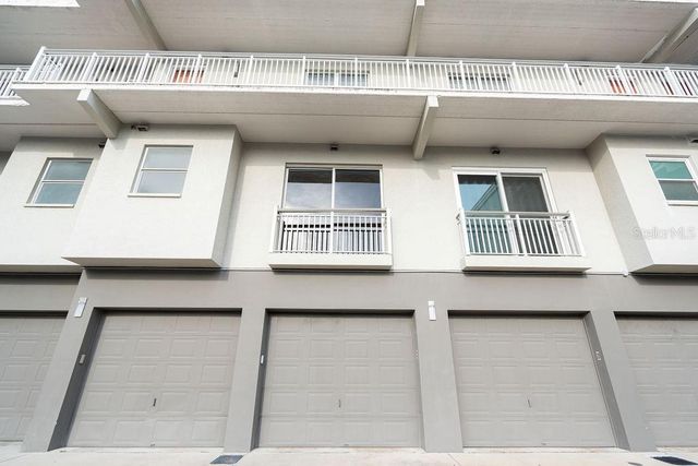 1002 CHANNELSIDE DRIVE 2C, Tampa, FL 33602