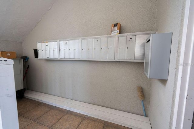 1002 CHANNELSIDE DRIVE 2C, Tampa, FL 33602