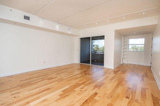 1002 CHANNELSIDE DRIVE 2C, Tampa, FL 33602