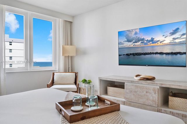 102 24th St 1413, Miami Beach, FL 33139