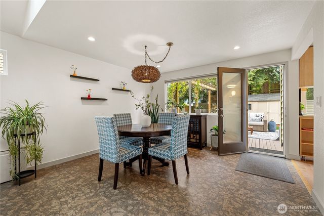 20111 Dayton Avenue N, Shoreline, WA 98133