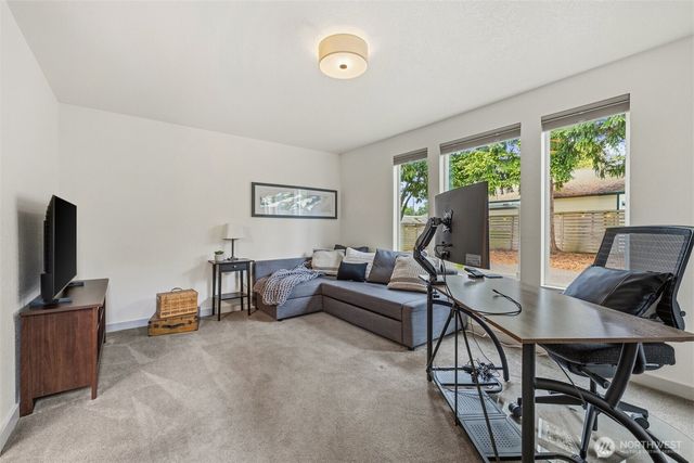 20111 Dayton Avenue N, Shoreline, WA 98133