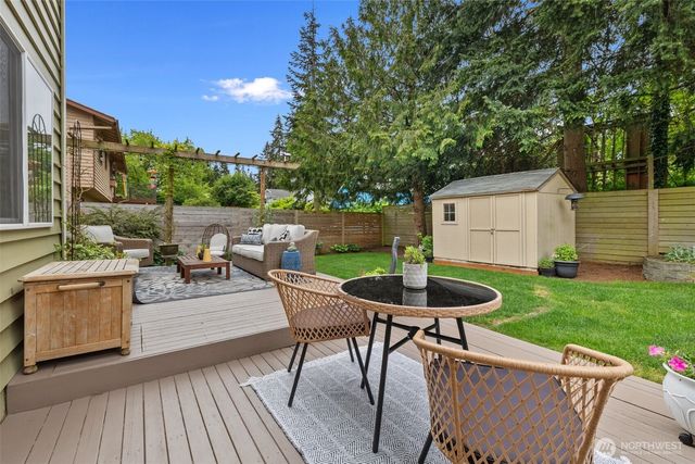 20111 Dayton Avenue N, Shoreline, WA 98133