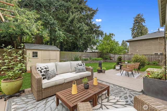 20111 Dayton Avenue N, Shoreline, WA 98133