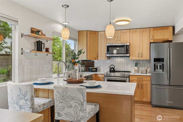 20111 Dayton Avenue N, Shoreline, WA 98133