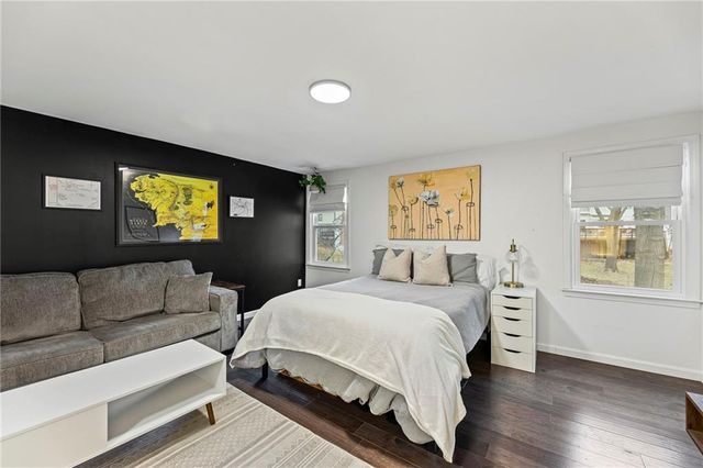 11716 W 101st Street, Overland Park, KS 66214