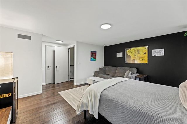 11716 W 101st Street, Overland Park, KS 66214