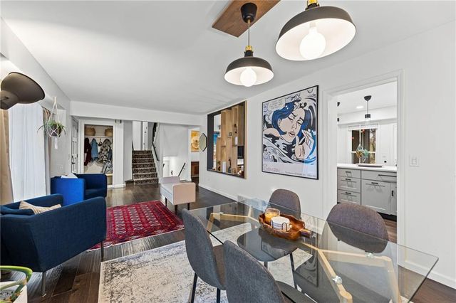 11716 W 101st Street, Overland Park, KS 66214