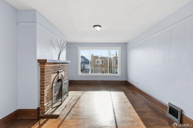 1470 Revere Avenue, San Francisco, CA 94124