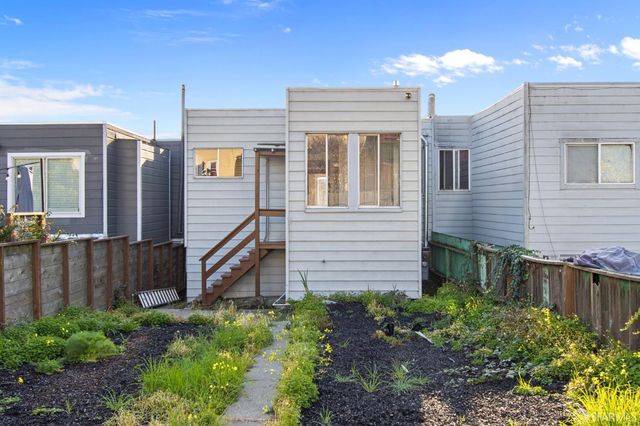 1470 Revere Avenue, San Francisco, CA 94124