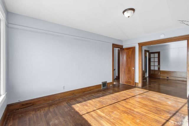 1470 Revere Avenue, San Francisco, CA 94124