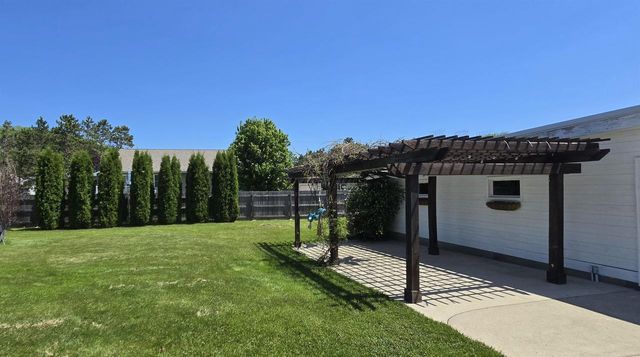 2041 Julius Street, Cross Plains, WI 53528