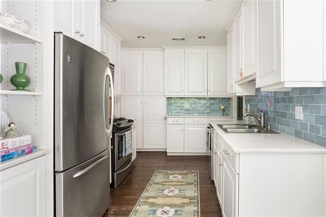 1825 Greystone Road NW, Atlanta, GA 30318