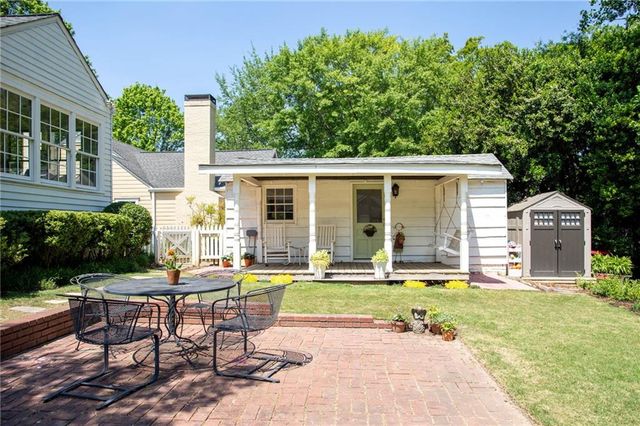 1825 Greystone Road NW, Atlanta, GA 30318