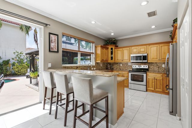 7723 THORNLEE Drive, Lake Worth, FL 33467