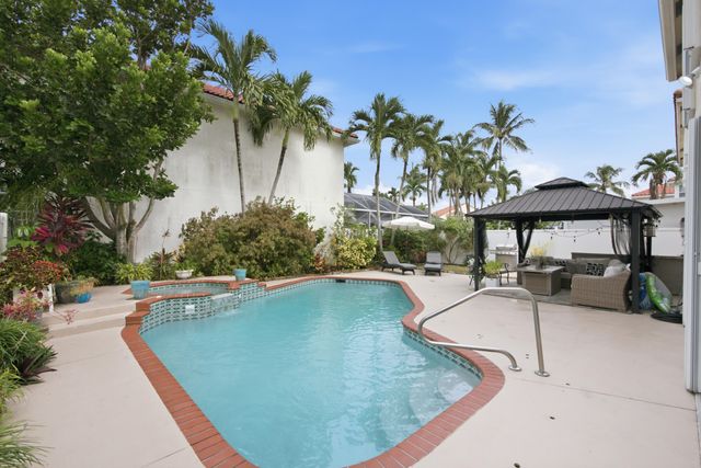 7723 THORNLEE Drive, Lake Worth, FL 33467