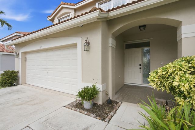 7723 THORNLEE Drive, Lake Worth, FL 33467