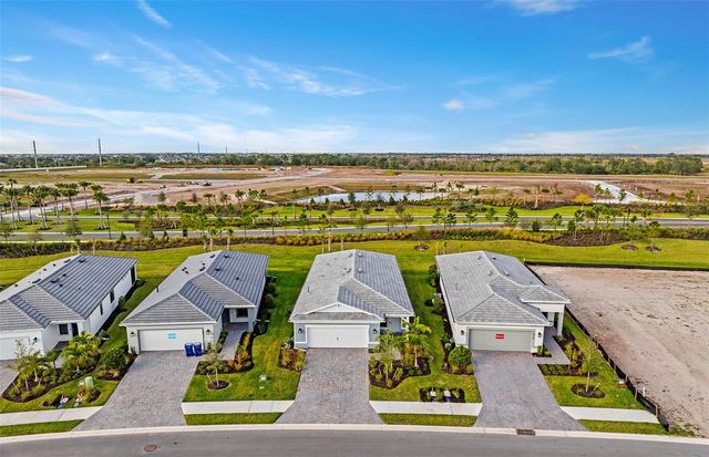 18921 INDIAN ROCK PLACE, Lakewood Ranch, FL 34211