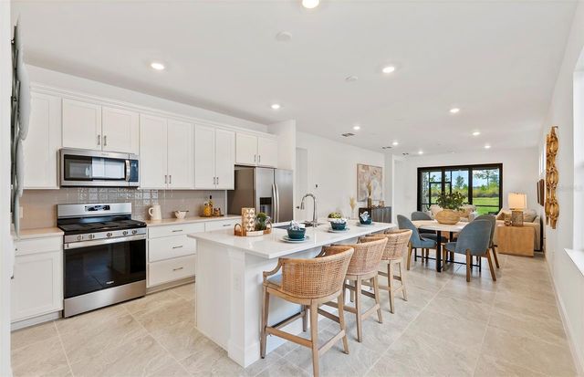 18921 INDIAN ROCK PLACE, Lakewood Ranch, FL 34211