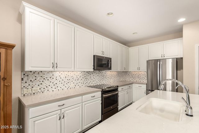 5754 N AZTEC Drive, Eloy, AZ 85131