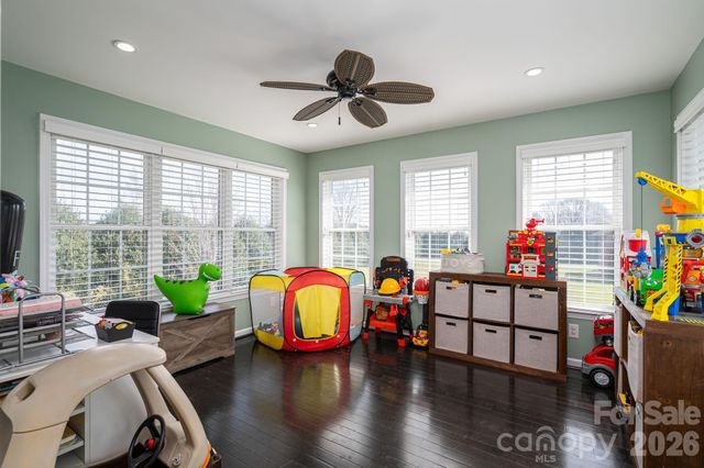 1784 Union Heights Court, Vale, NC 28168