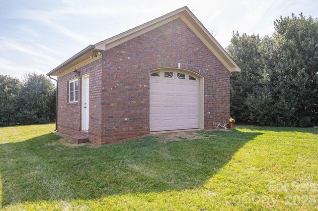 1784 Union Heights Court, Vale, NC 28168