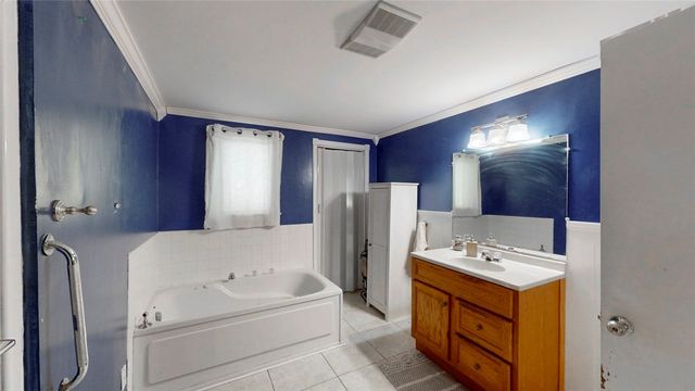 63 Maple Street, Bath, NY 14879