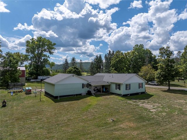 63 Maple Street, Bath, NY 14879