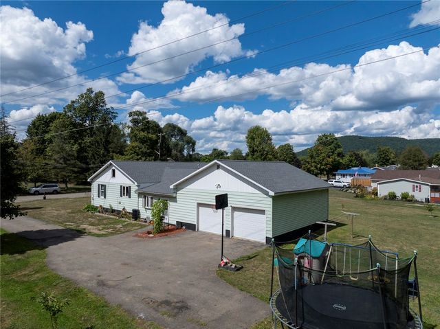 63 Maple Street, Bath, NY 14879