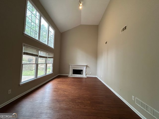 495 Summer Breeze Court, Alpharetta, GA 30005