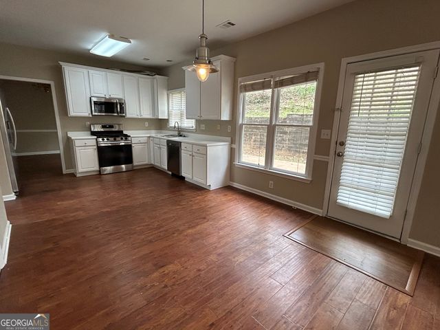 495 Summer Breeze Court, Alpharetta, GA 30005