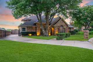6705 Mt Vernon Court, Arlington, TX 76017