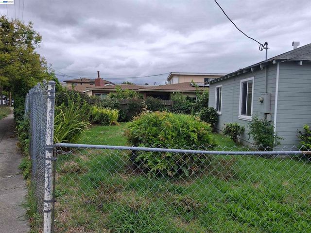 800 S 45Th St, Richmond, CA 94804