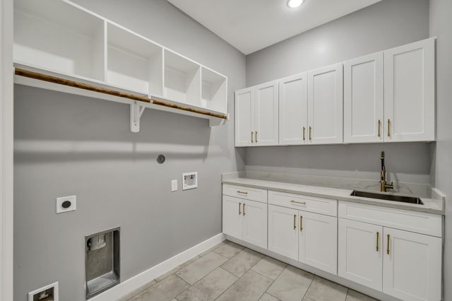110 Bermuda Cir, Montgomery, TX 77356