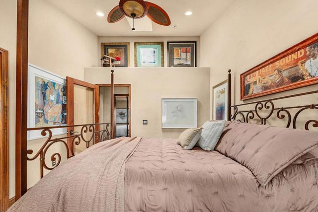 19375 Montevina Road, Los Gatos, CA 95033